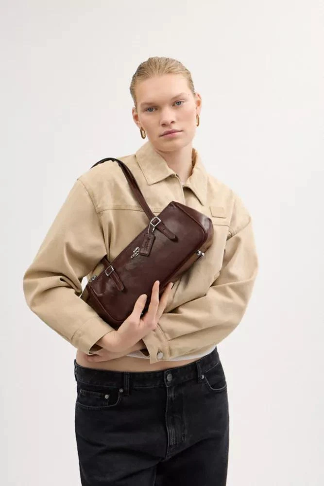 Coach Asher Shoulder Bag 8