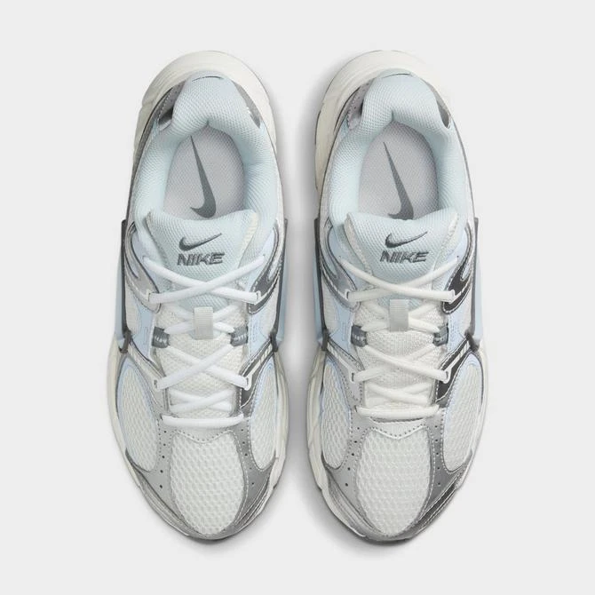 NIKE Women's Nike V5 RNR Casual Shoes 9