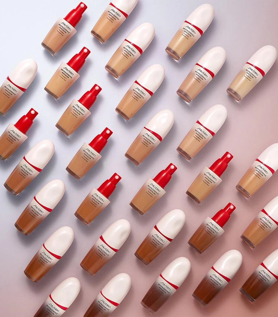 Shiseido Revitalessence Skin Glow Foundation SPF 30 8