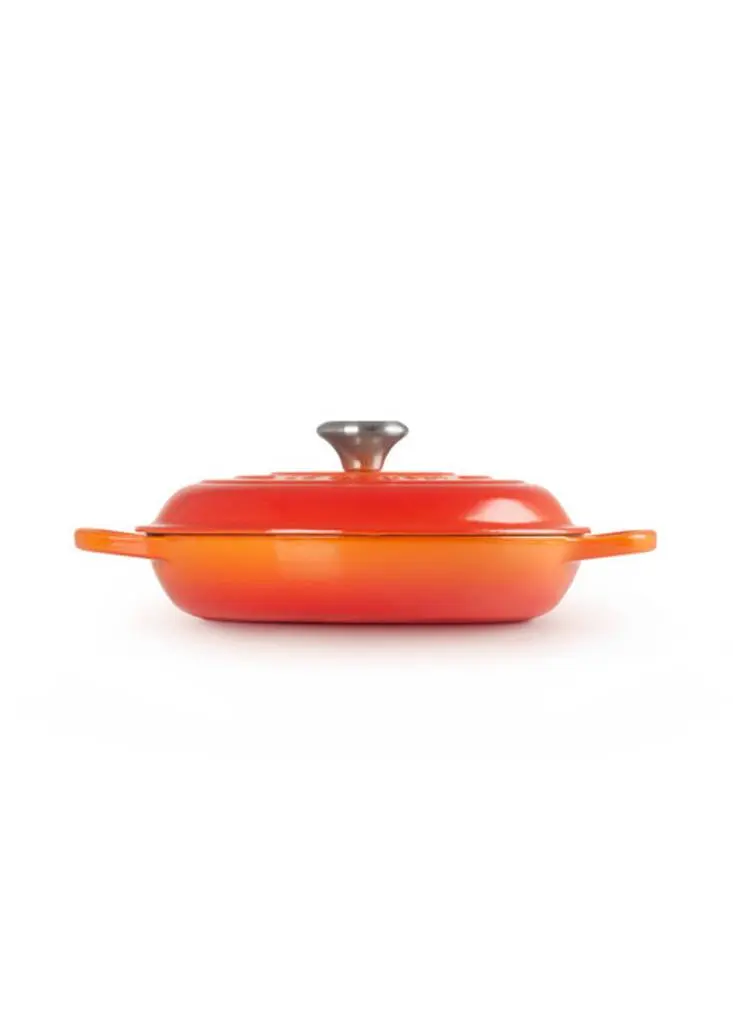 Le Creuset Signature cast iron shallow casserole 26cm 2.2l 6