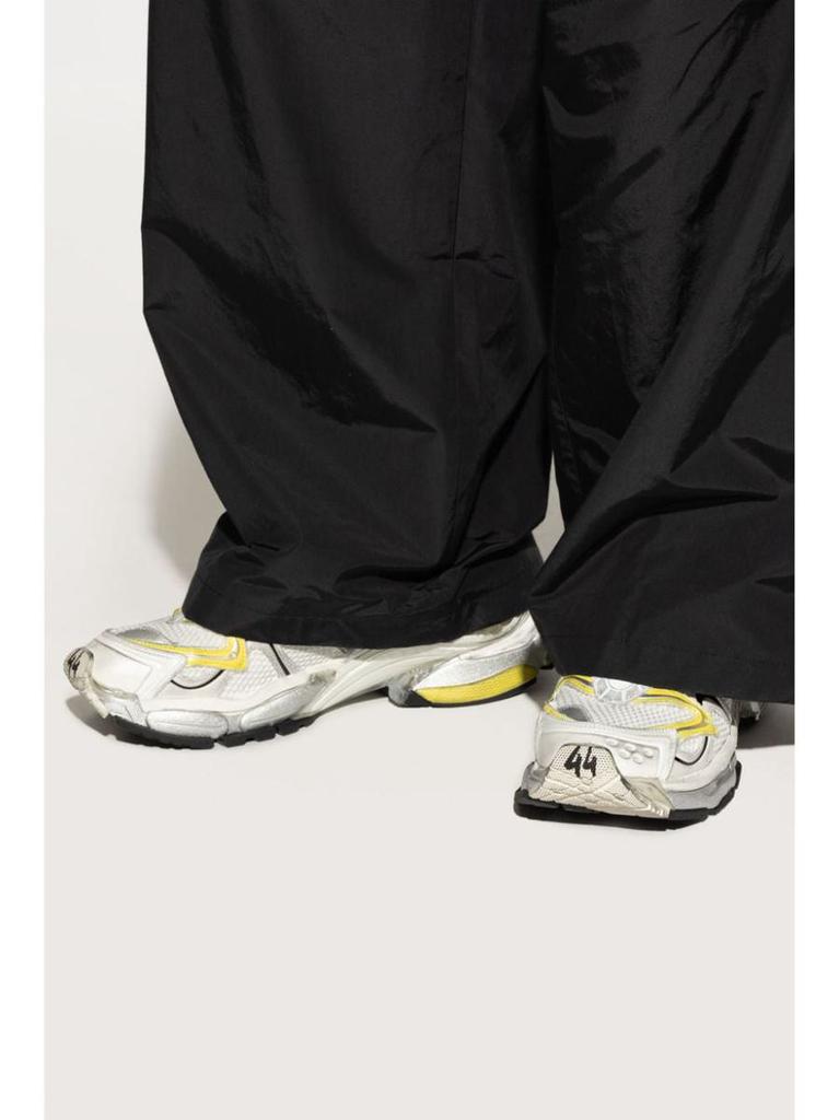 【関税&送料込】Balenciaga Runner 2 Sneakers Balenciaga Runner 2 Sneakers | White | FARFETCH JO