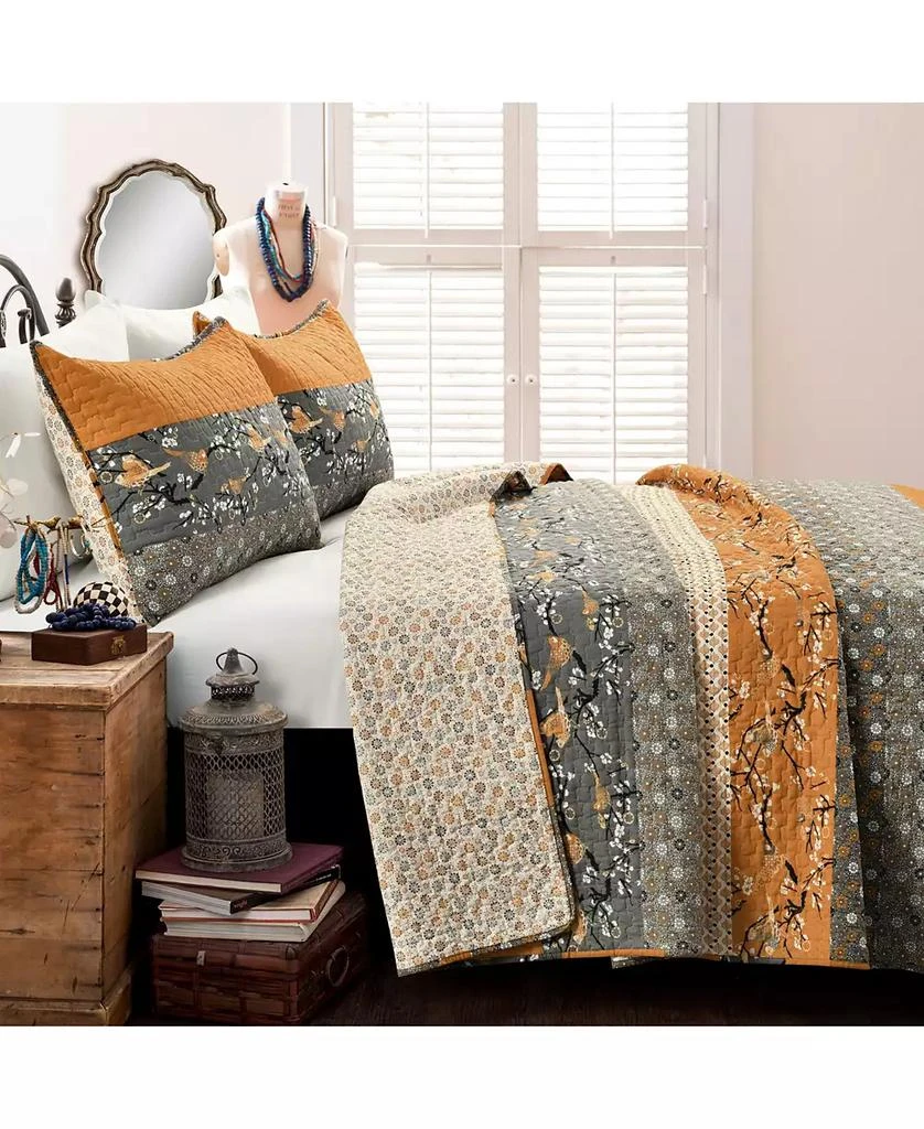 Macy's Royal Empire 3 Reversible Piece Quilt Set 9