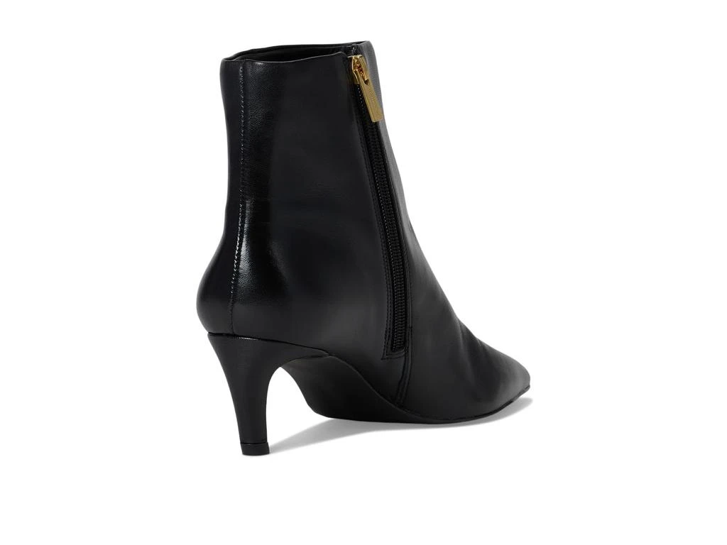 Vince Camuto Quinley 5