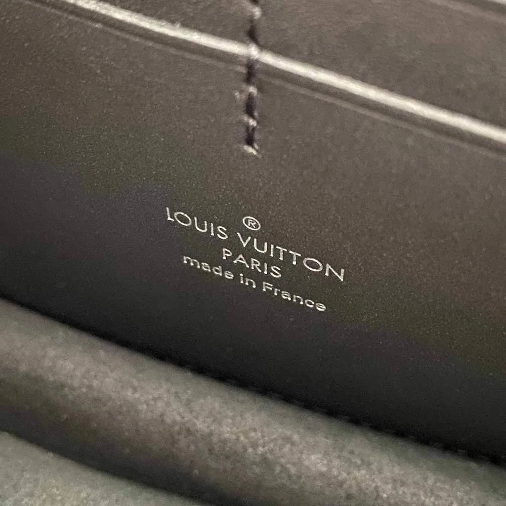 Louis Vuitton Louis Vuitton Giant Monogram Reverse Canvas Dauphine Bumbag 6