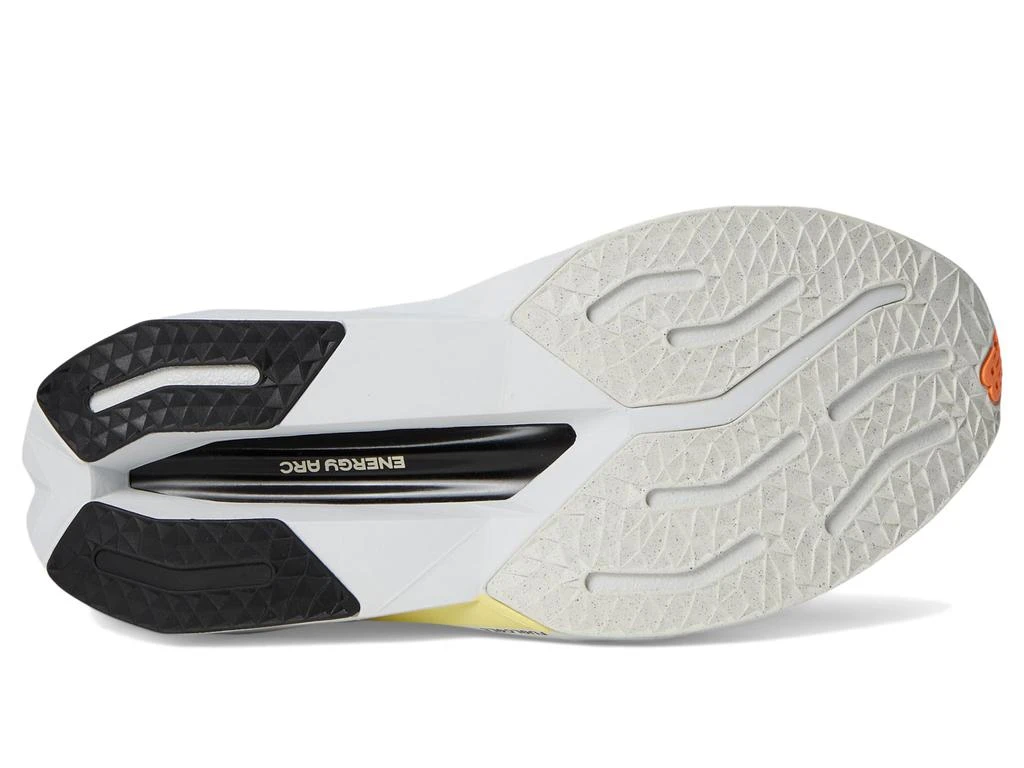 New Balance FuelCell SuperComp Trainer v3 3