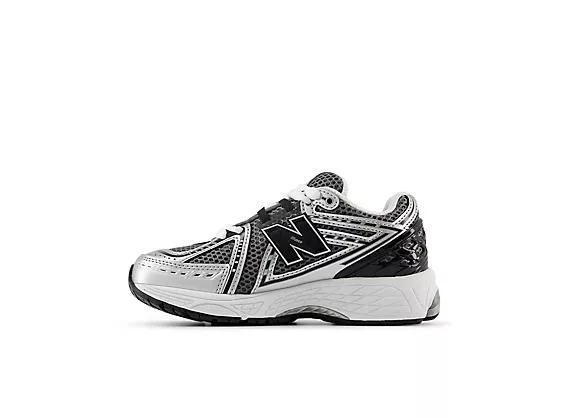 New Balance 1906 3
