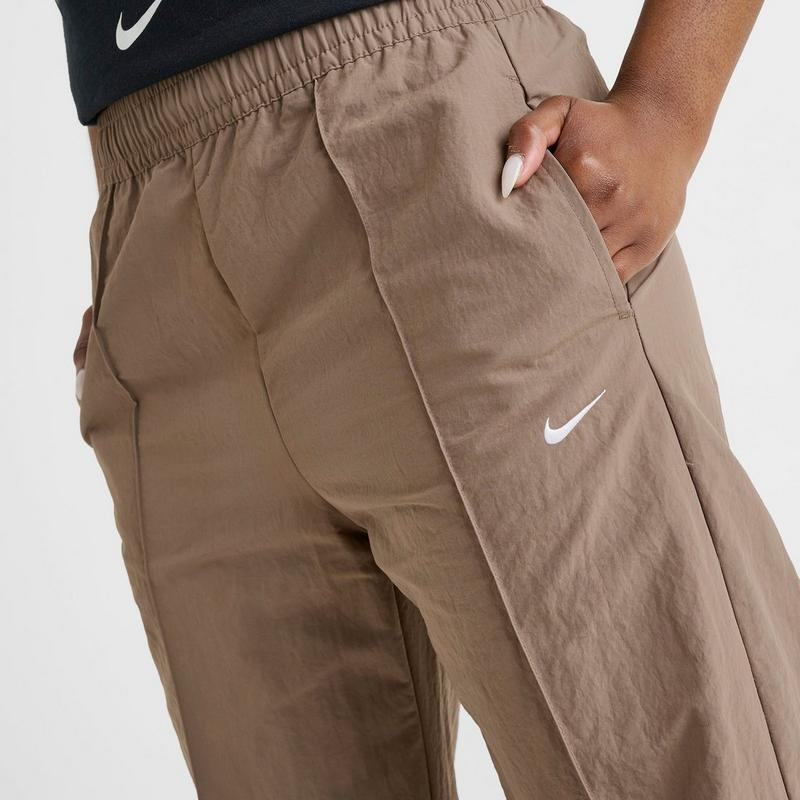 nike khaki pants women's