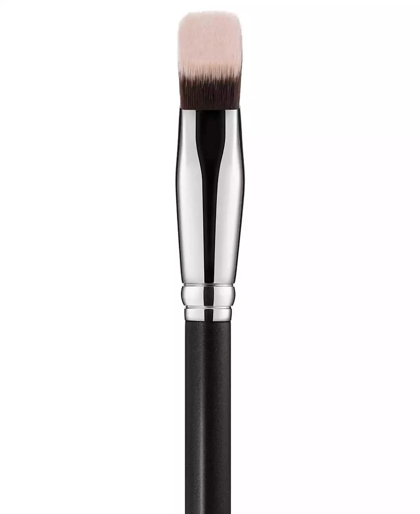 MAC 171S Smooth Edge All Over Face Brush 3