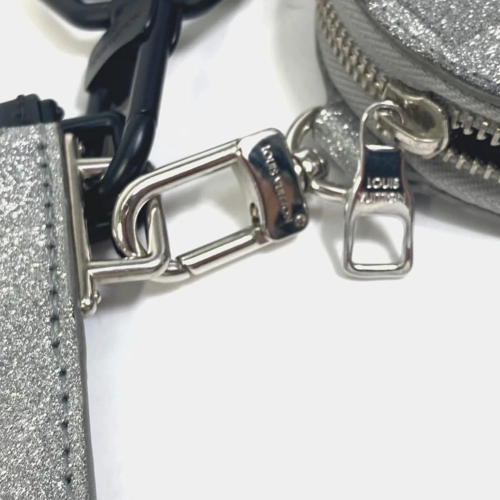 Louis Vuitton Louis Vuitton Silver Glitter Leather Damier In The Loop Trio Pouch Shoulder Bag 9