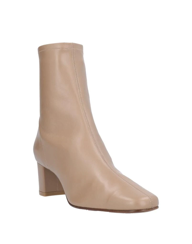 by FAR Ankle boot 2
