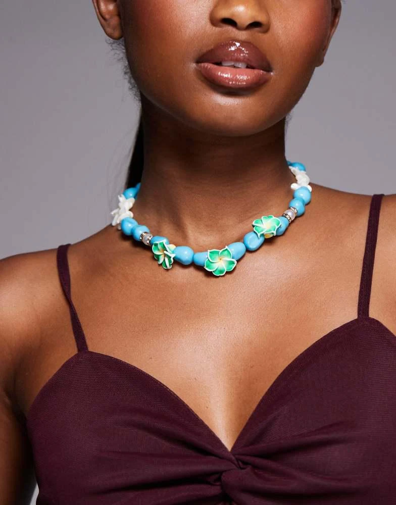 South Beach South Beach lotus flower chunky beaded necklace in blue 1