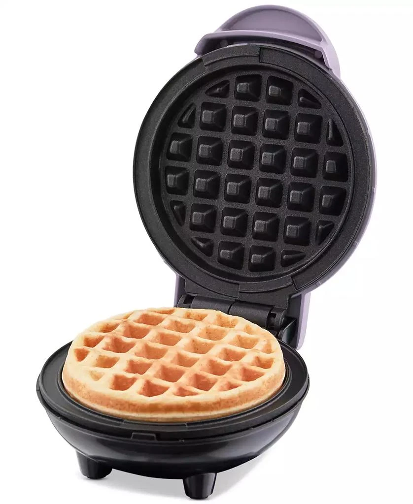 Dash DMW001 Mini Waffle Maker 3