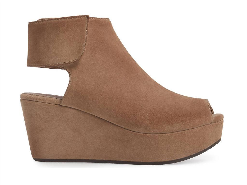 CHOCOLAT BLU Women's Peep Toe Wedge In Taupe Suede