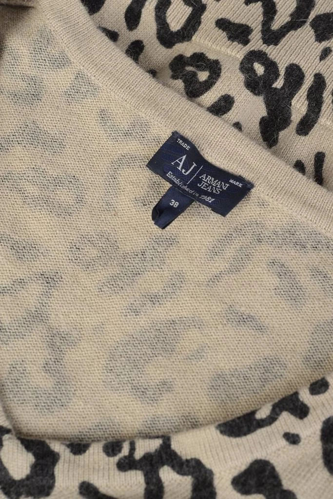 Emporio Armani Emporio Armani Leopard Printed V-Neck Pullover 4