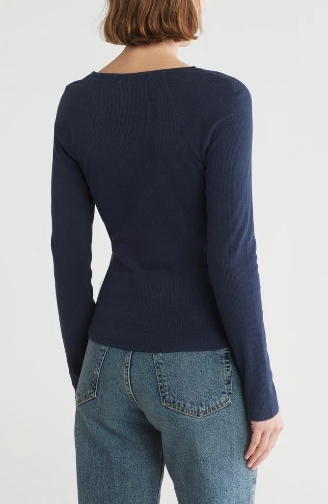 Melrose and Market Long Sleeve V-Neck T-Shirt 2
