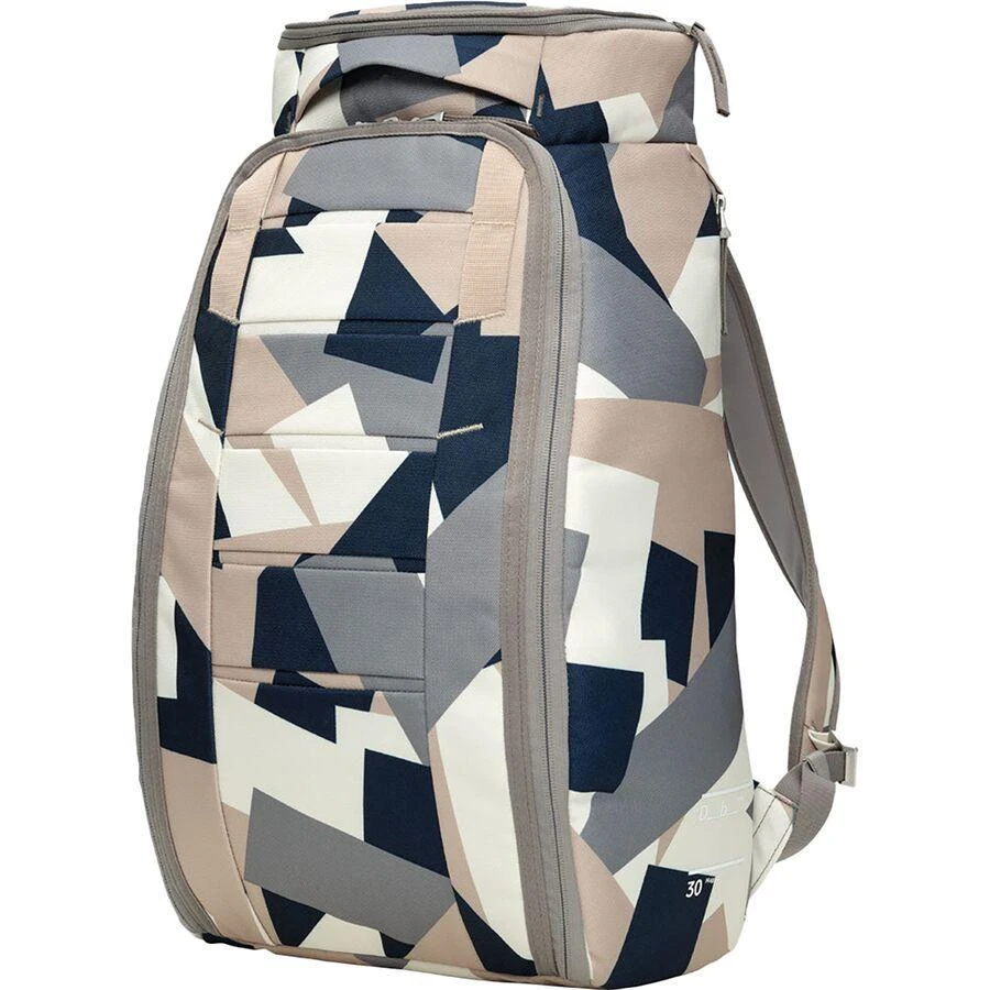 Db Hugger 30L Backpack 1