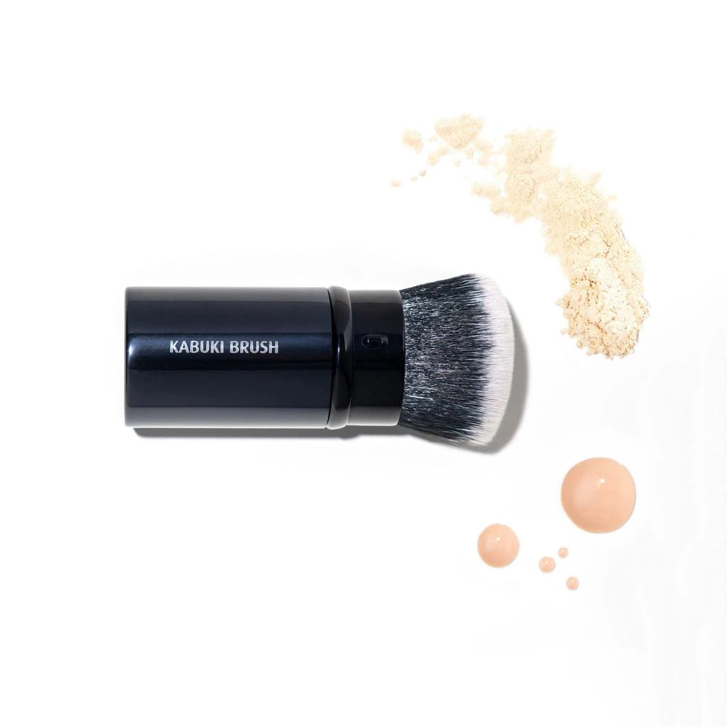 Lune+Aster Kabuki Brush 2