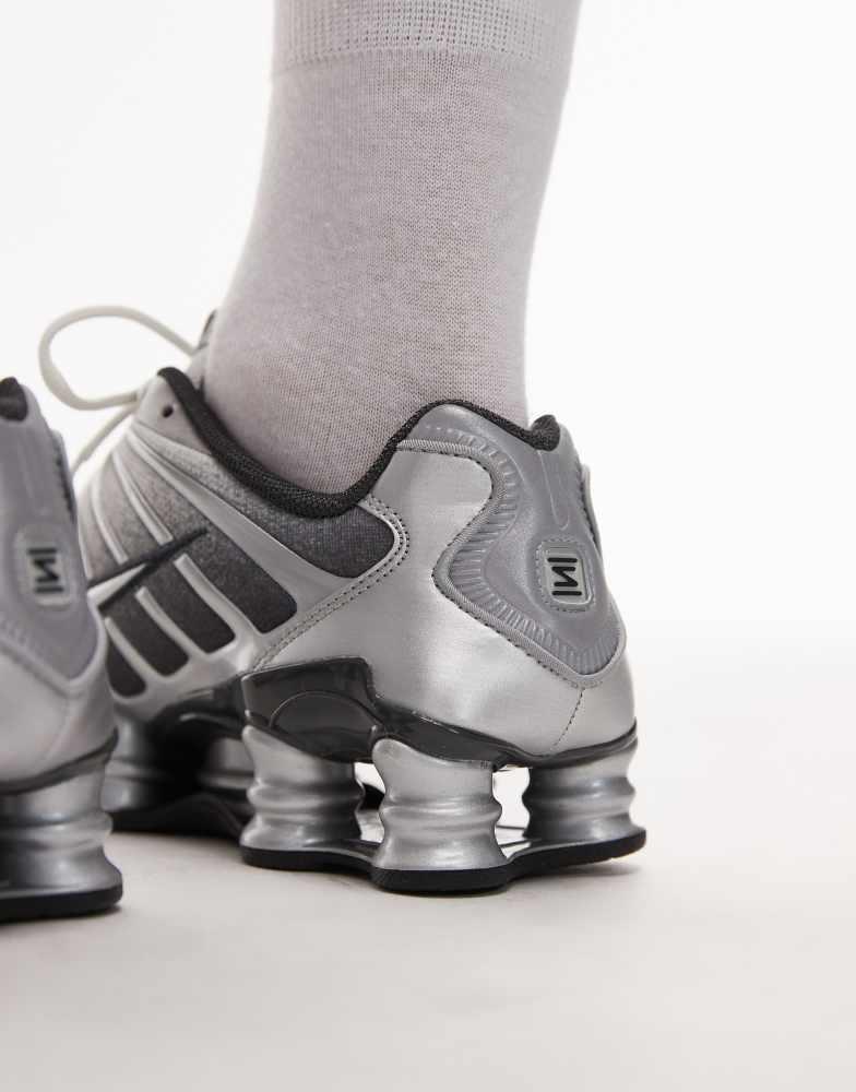 Nike Shox TL unisex trainers in silver – On Sale Now with Up to 36