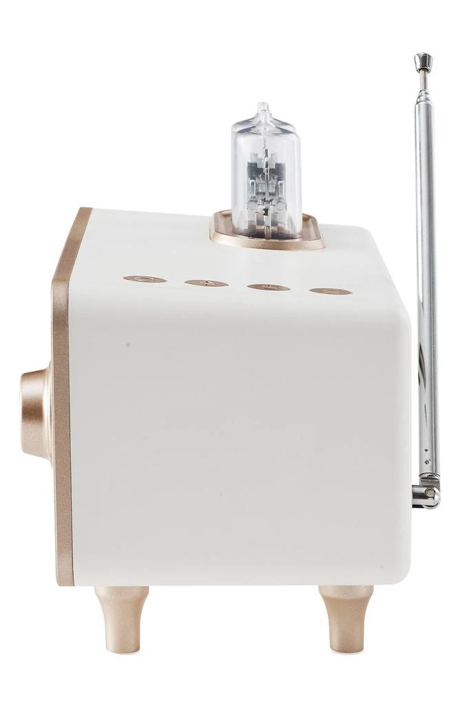 Crosley Milton Radio 4