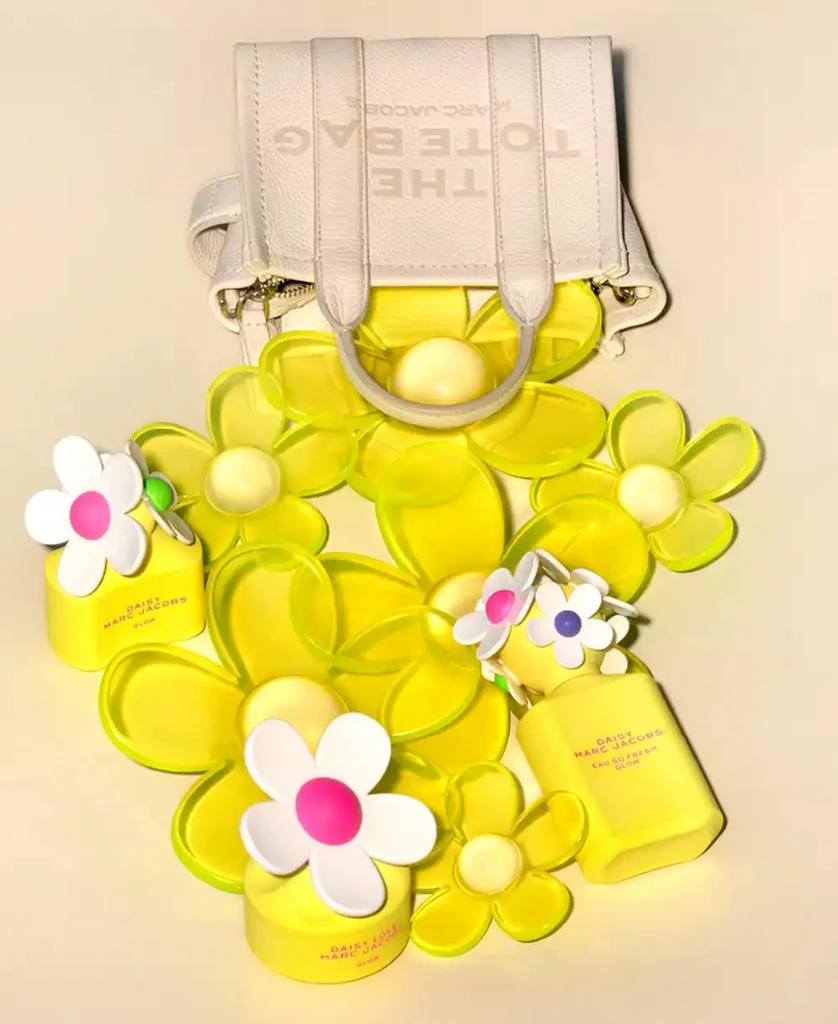 Marc Jacobs Daisy Glow Eau de Toilette, 1.6 oz. 5