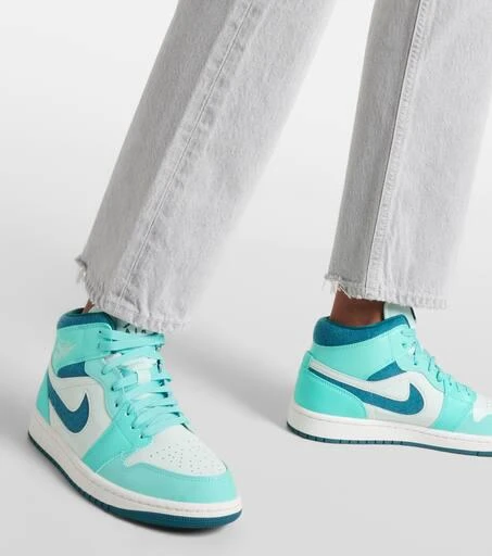 NIKE Air Jordan 1 SE leather sneakers 7