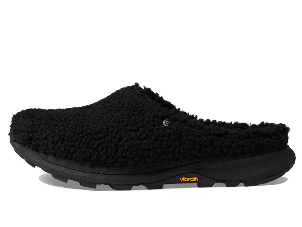 TOPO ATHLETIC Revive 4