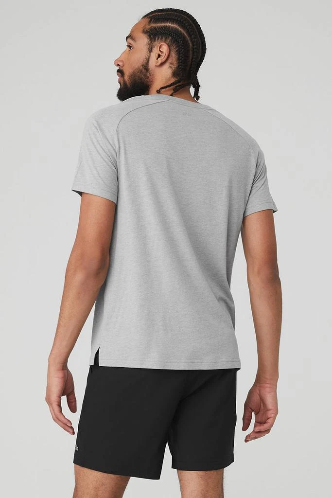 Alo Yoga Triumph Raglan Tee - Athletic Heather Grey 2