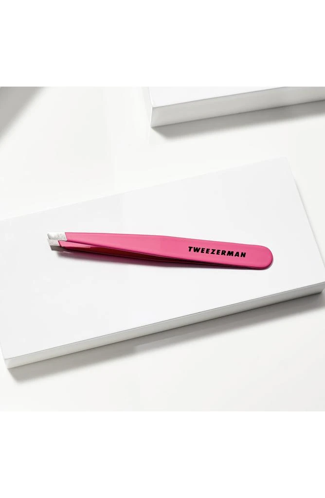 TWEEZERMAN Pretty in Pink Slant Tweezer 7