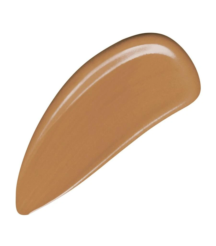 Armani Luminous Silk Foundation 3