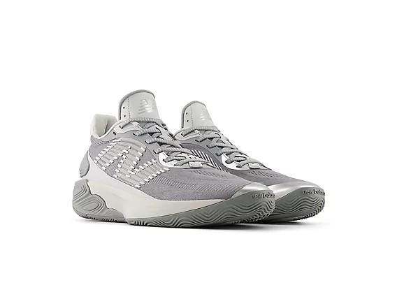 New Balance TWO WXY V5 - Sneakers - Free Shipping - BeyondStyle