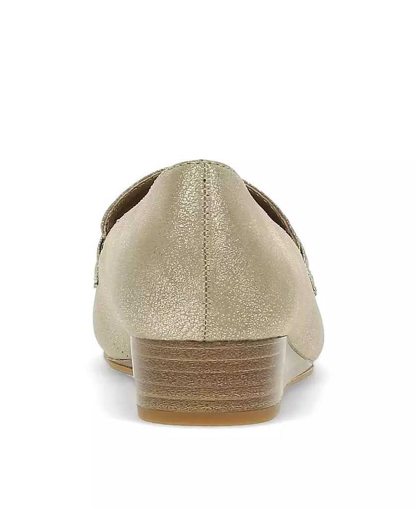 Baretraps Women's Caddie Loafer 7