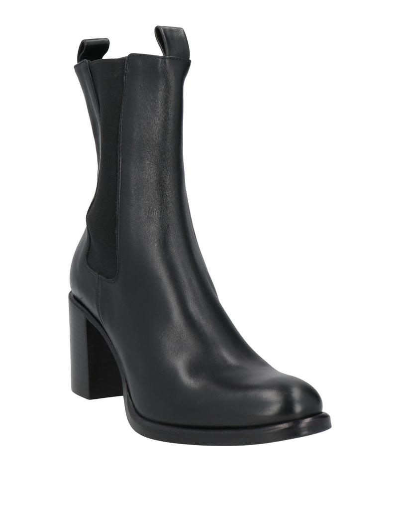 STRATEGIA Ankle boot