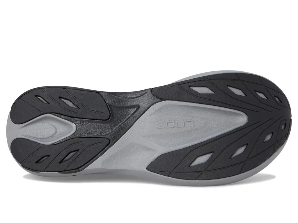 TOPO ATHLETIC Aura 3