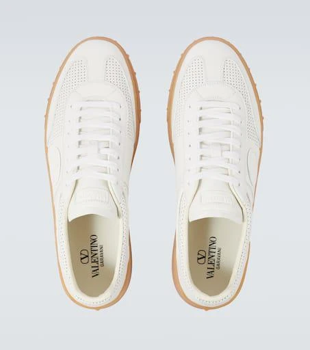Valentino Upvillage leather sneakers 4