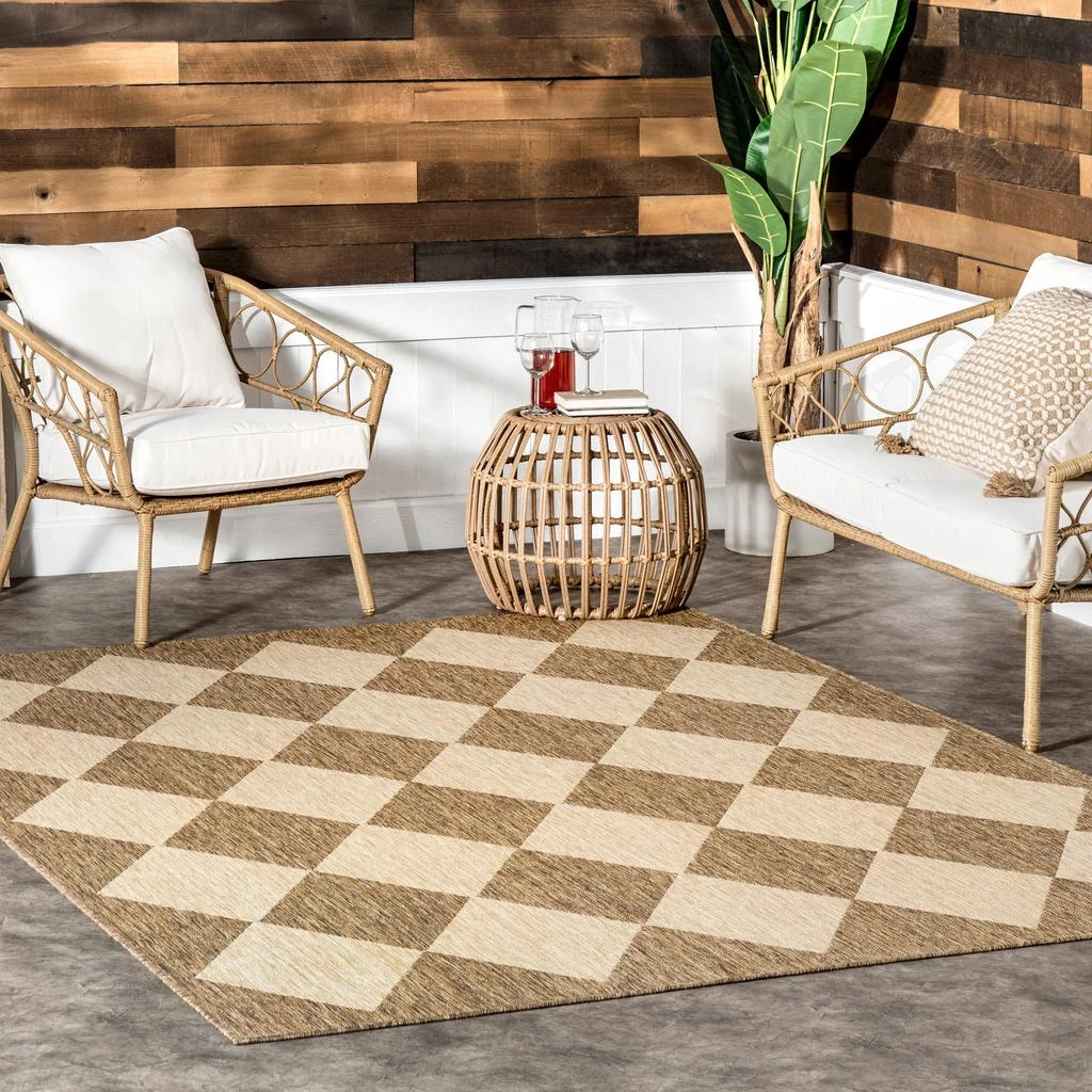 nuLOOM Sabina Diamond Trellis Indoor/Outdoor Area Rug 2