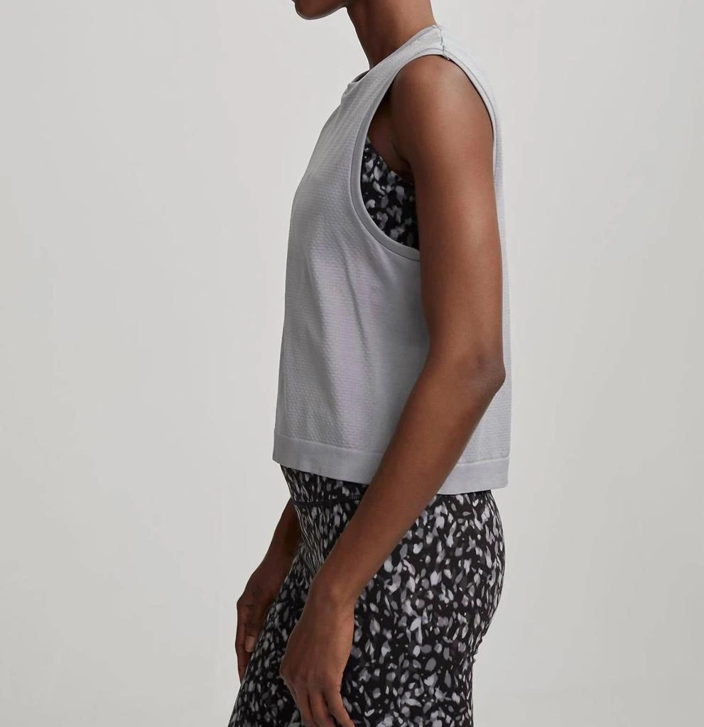 Varley Page Seamless Crop Tank In Sleet 3