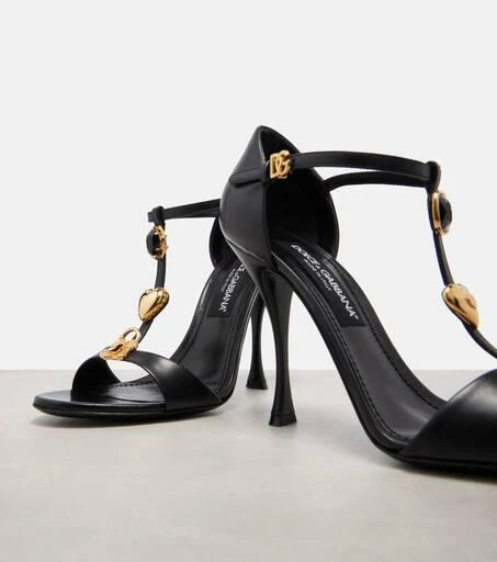 Dolce
Gabbana Embellished sandals 5