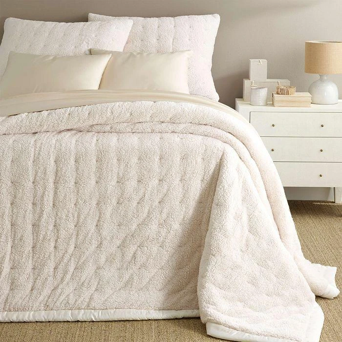 Annie Selke Marshmallow Fleece Puff Coverlet, King