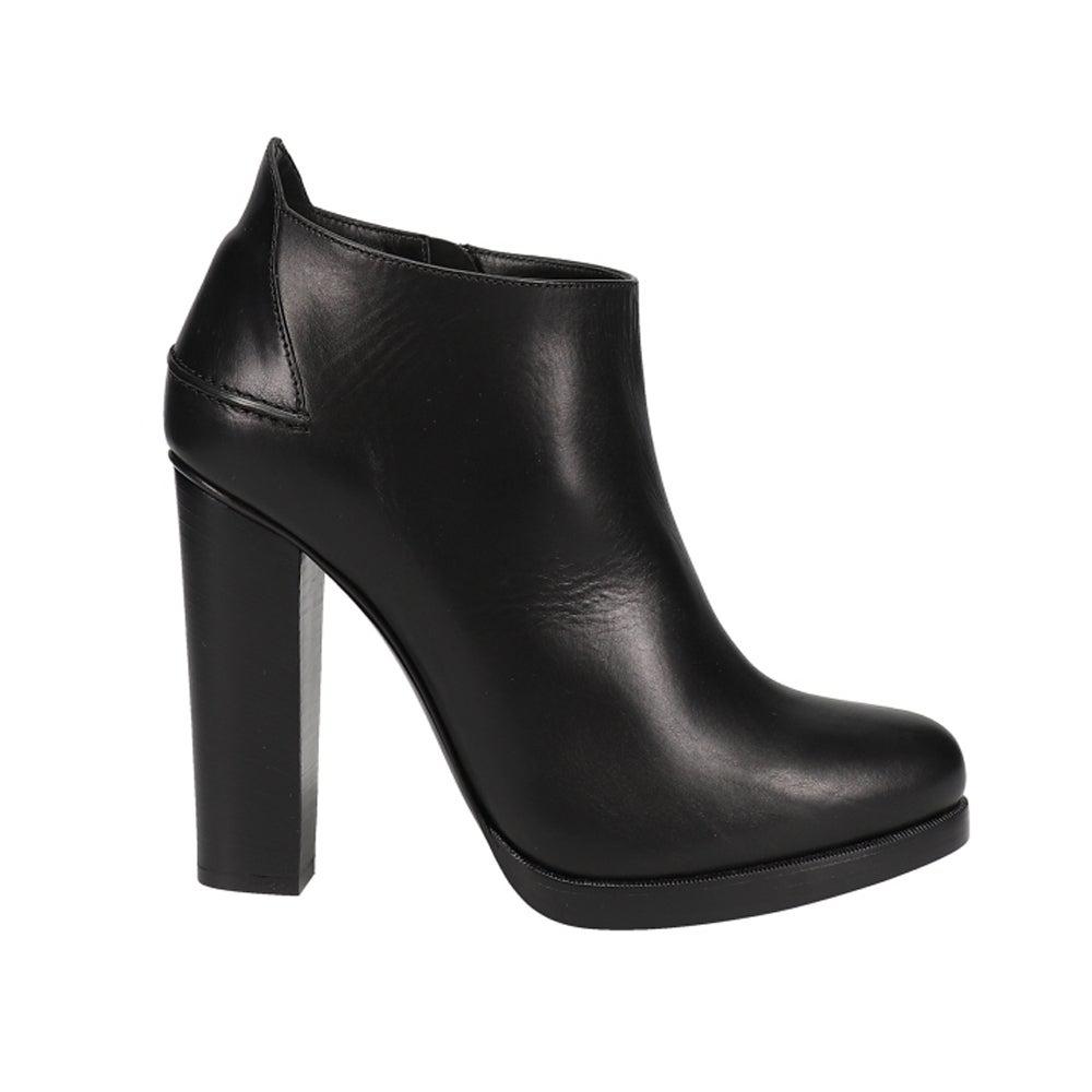 Lucchese Smooth Calf Round Toe Booties