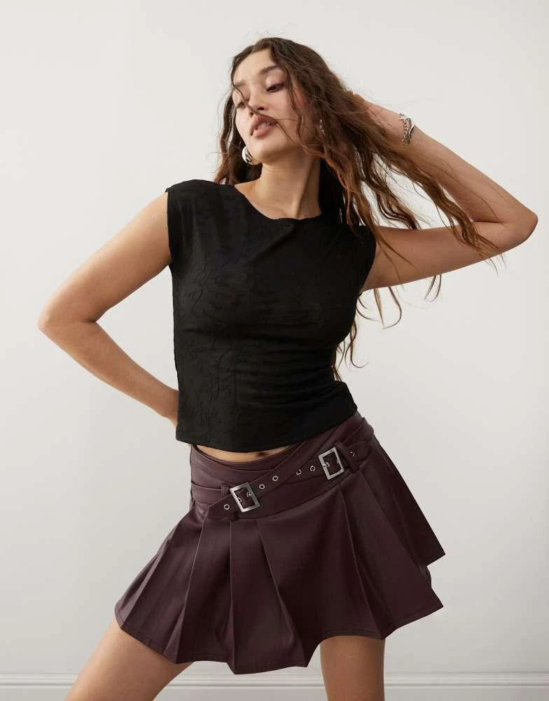 Motel Motel nova floral cap sleeve mesh top in black 1