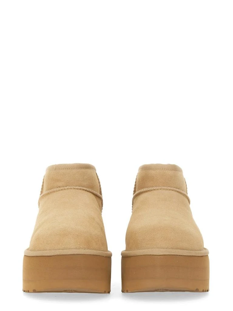 UGG Stivale Classic Ultra Mini Con Plateau 4