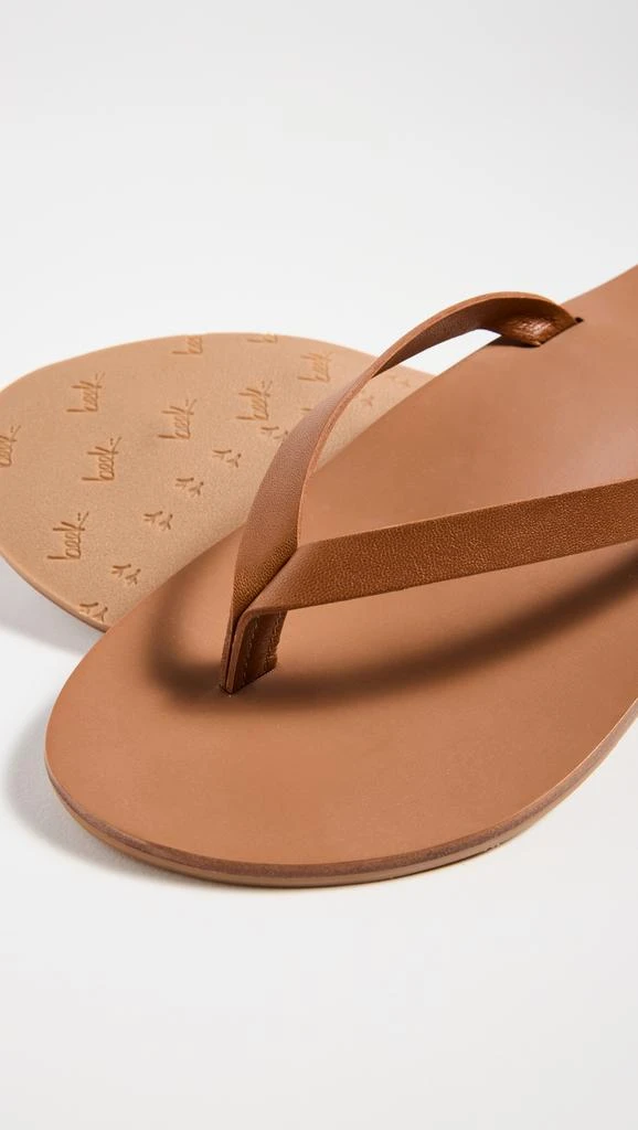 beek Seabird Flip Flops 5