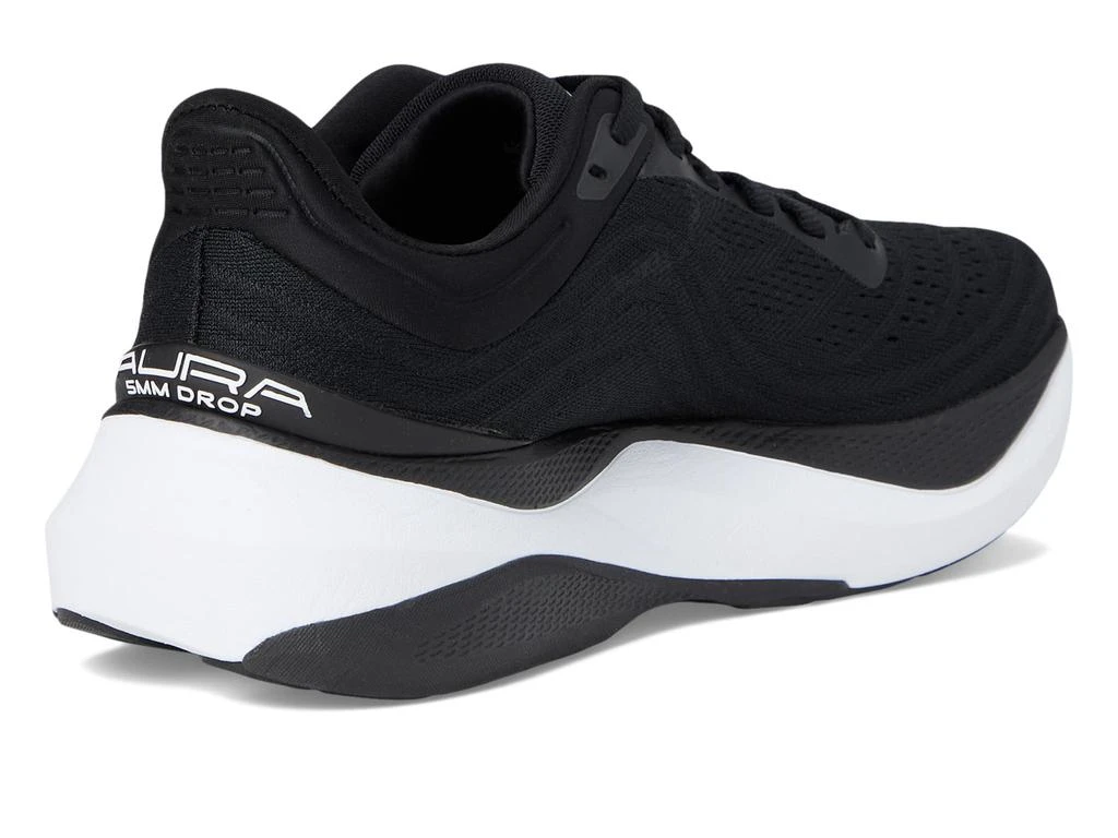 TOPO ATHLETIC Aura 5