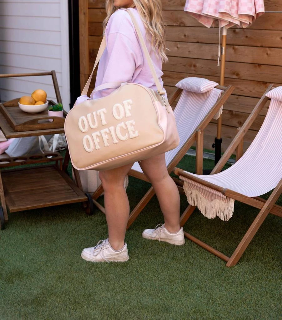 Jadelynn Brooke Jadelynn Brooke - Women
s Out Of Office Weekender Duffle Bag 2