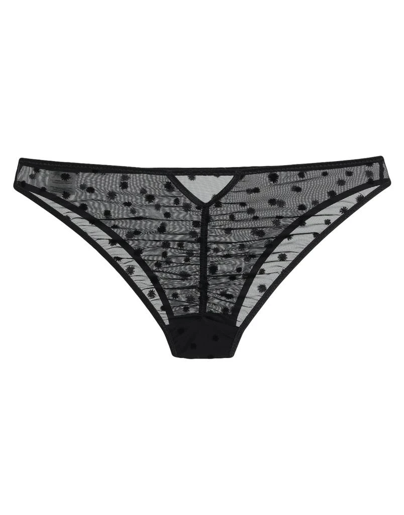 LE PETIT TROU Brief 2