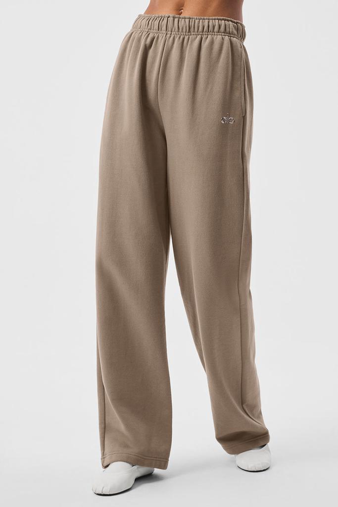 Alo Yoga Accolade Straight Leg Sweatpant - Gravel