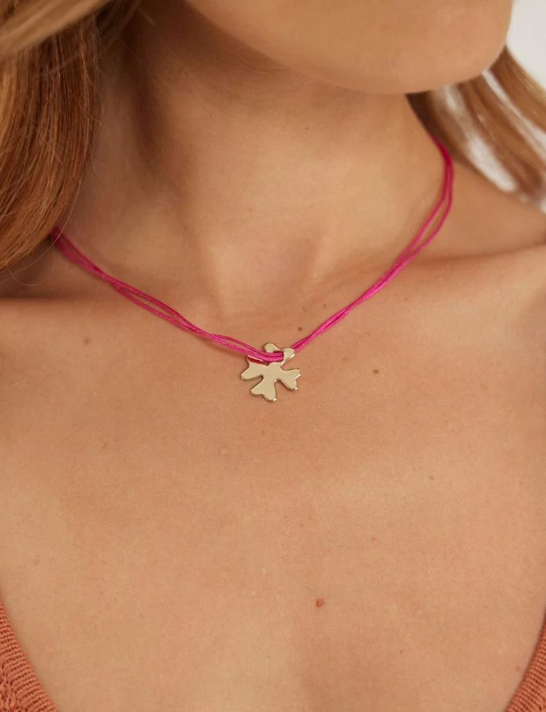 INES DE LA FRESSANGE Pink clover necklace 3