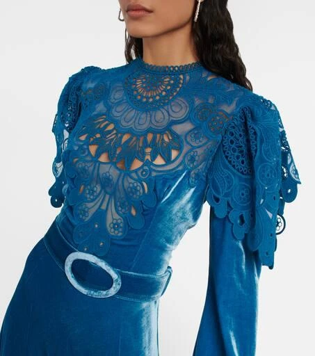 Costarellos Velvet gown 4