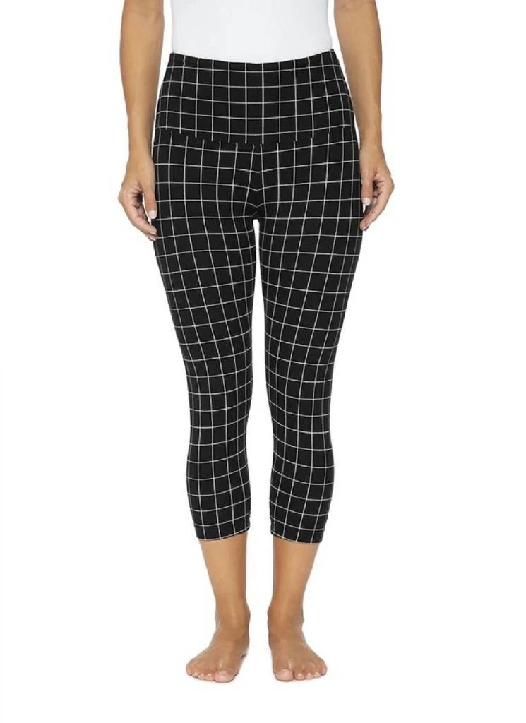 Lyssé Capri Legging In Black Check 1