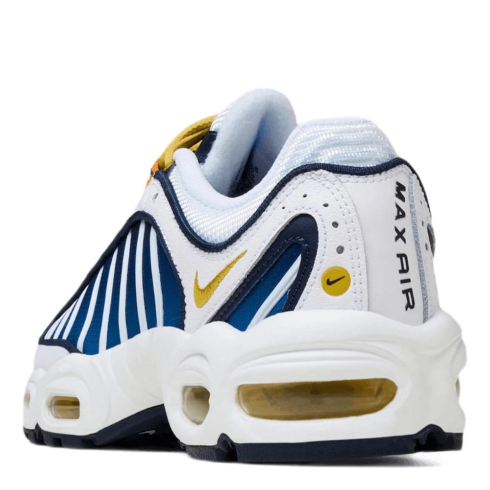 NIKE AIR MAX TAILWIND IV SNEAKERS 3